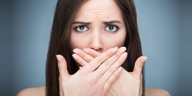 Mundgeruch – reduzierter Speichelfluss in der Nacht ... schon gewusst?